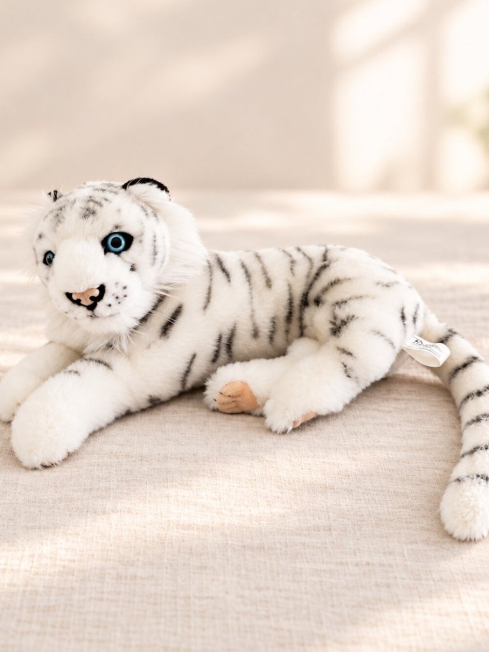 Busch Gardens White Bengal Tiger 12" Plush Blue Eyes Realistic Stuffed Animal